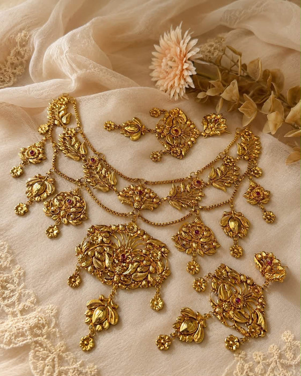 Premium Sabeki Necklace
