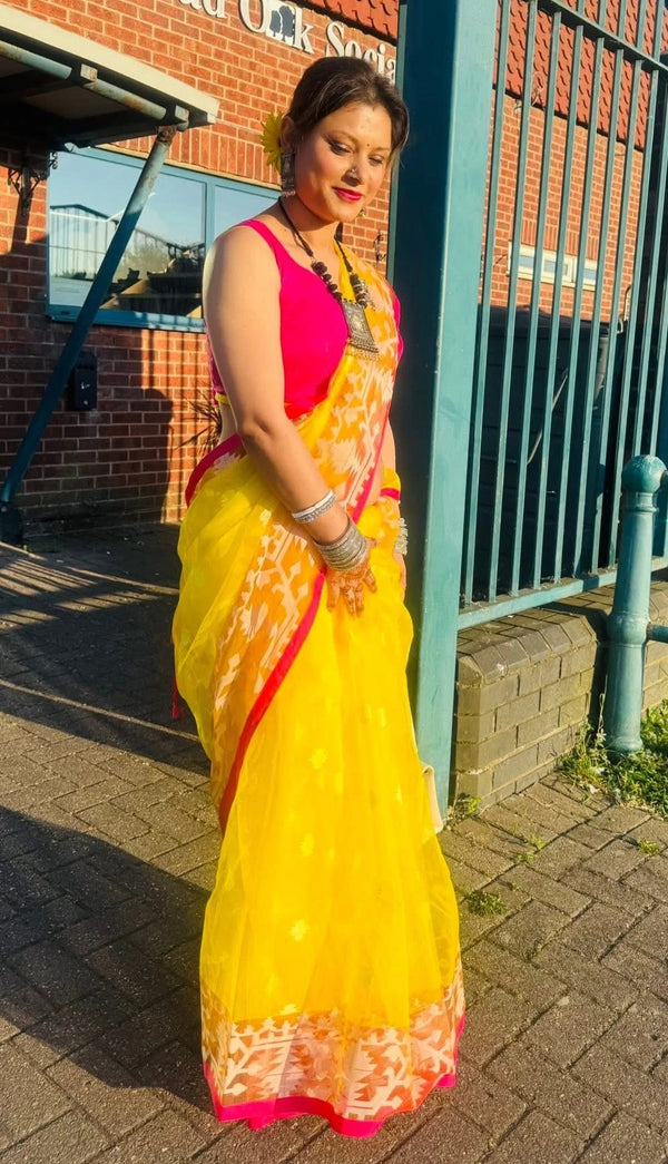 Bengali Handloom Heritage Yellow Maslin Jamdani Saree