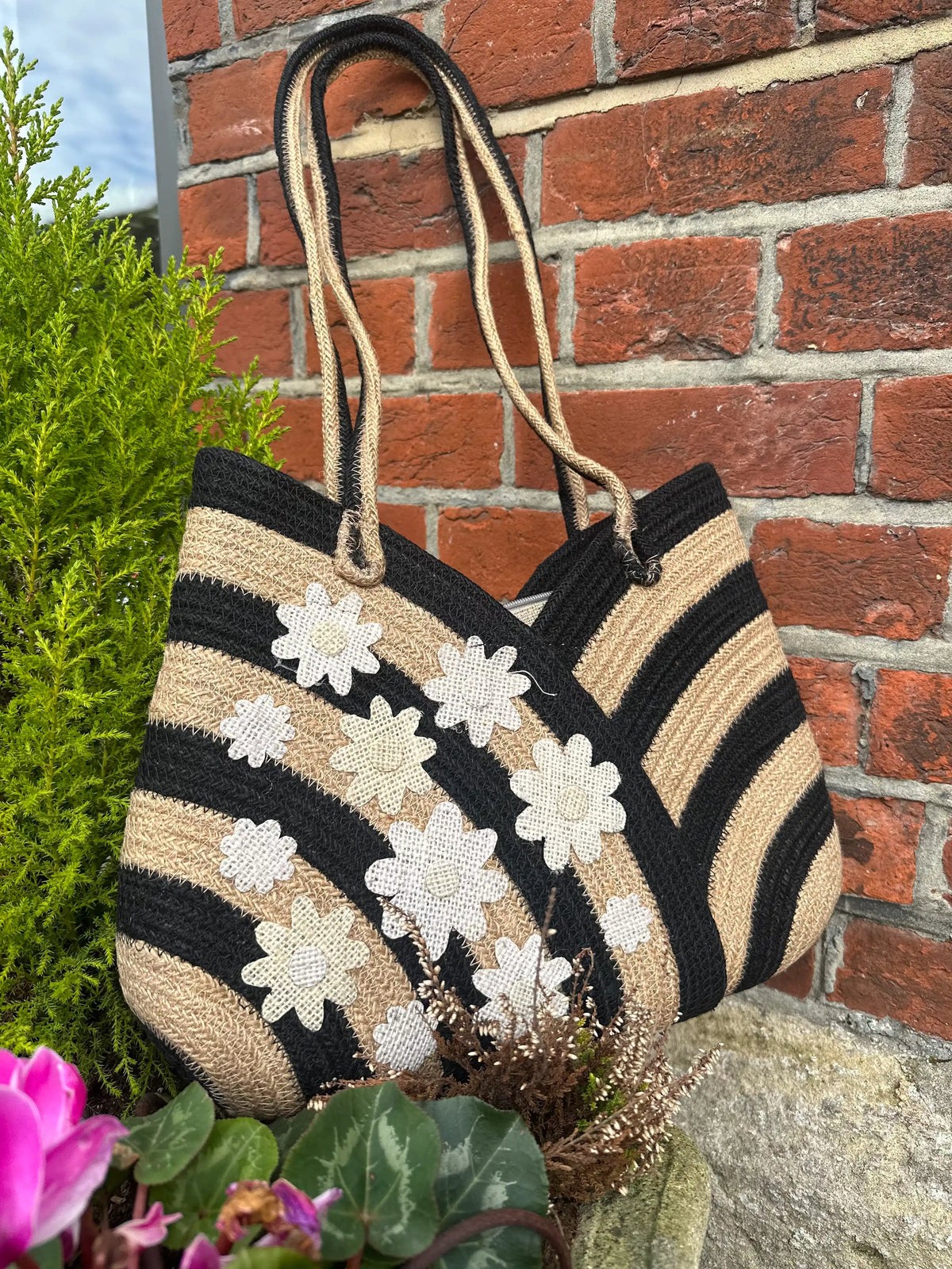 HANDMADE JUTE BAG (Code - TBEB1004JB03)